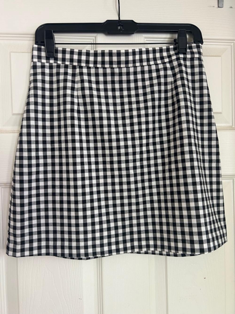 BB Dakota Black and White Gingham Mini Skirt. New with tags attached